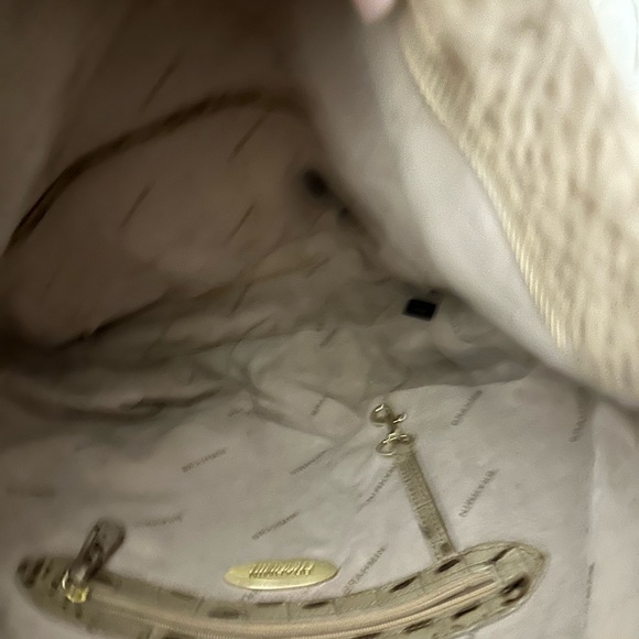 Perfect condition BRAHMIN tan beautiful purse - Picture 2 of 5